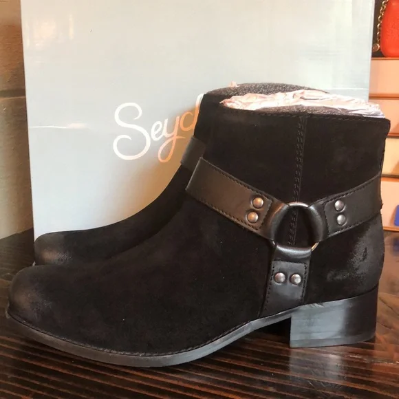 Seychelles charming ankle bootie in black suede - Picture 6 of 13